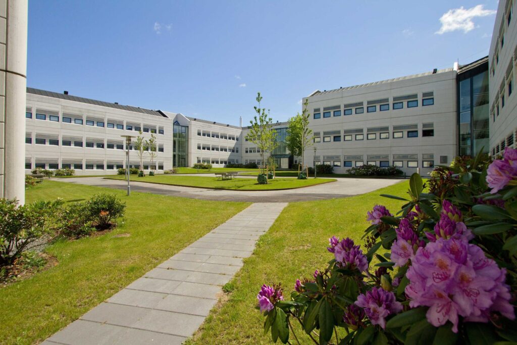 Headquater